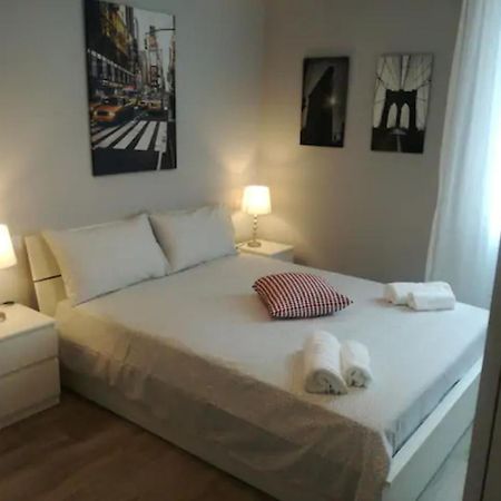 Suite MM3/Repubblica a 5 minuti dal Duomo  Milano Esterno foto