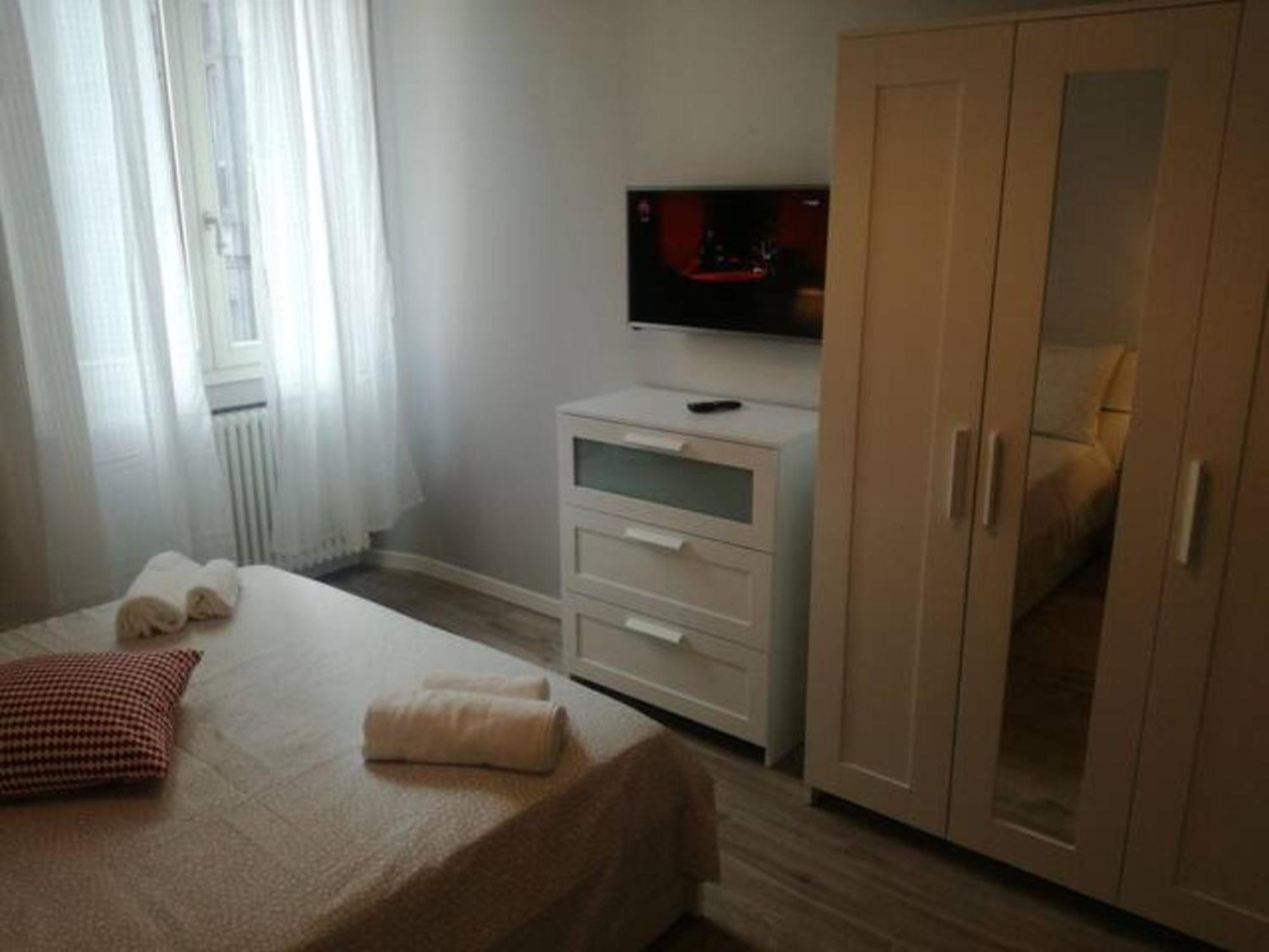 Suite MM3/Repubblica a 5 minuti dal Duomo  Milano Esterno foto